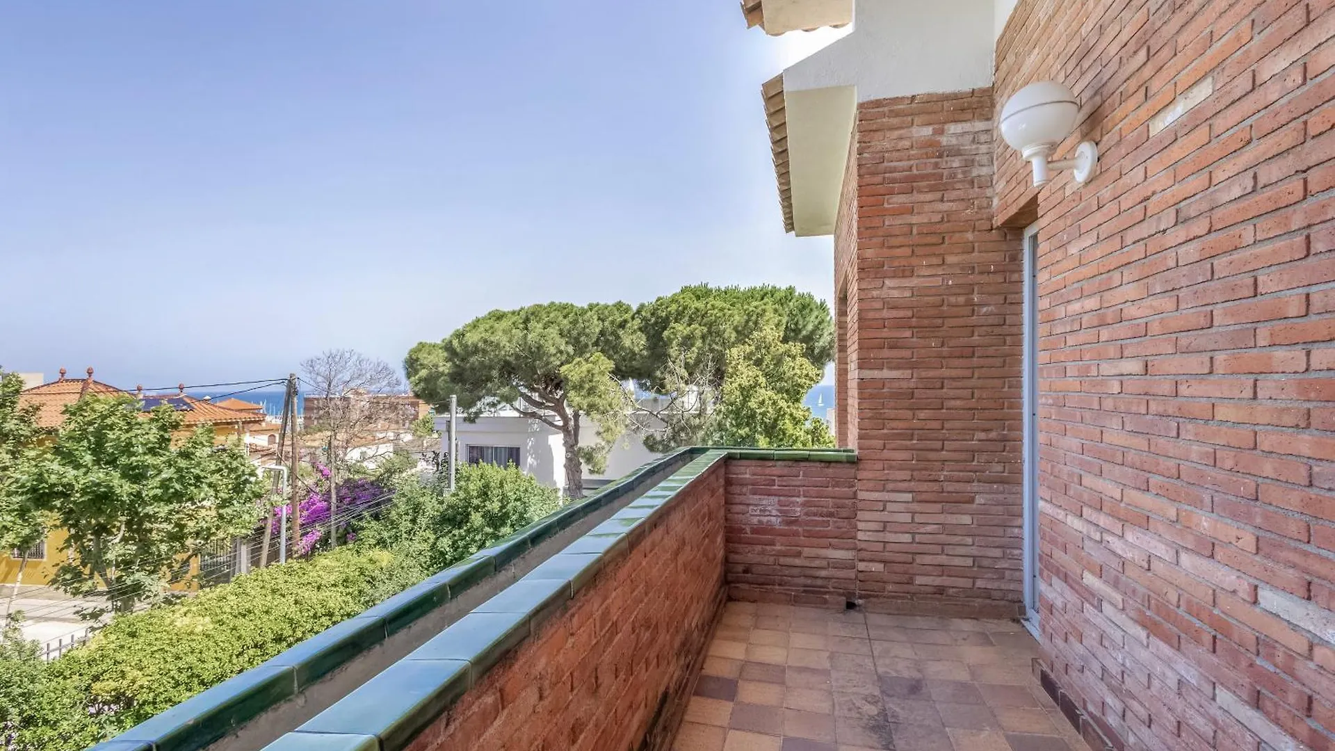 Villa Masnou El Carrer del Canonge Spain